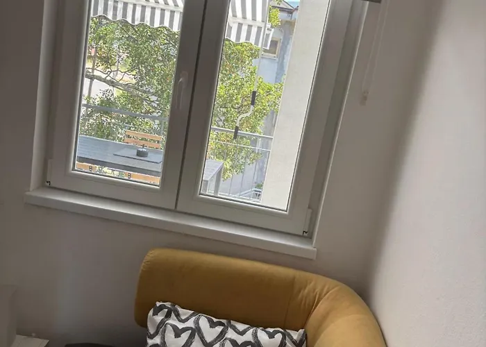 شقة Nona